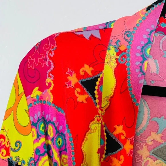 JOSIE Natori Short Robe Size Small Multicolor Print Boho Whimsy Hippie Pink - Picture 3 of 14